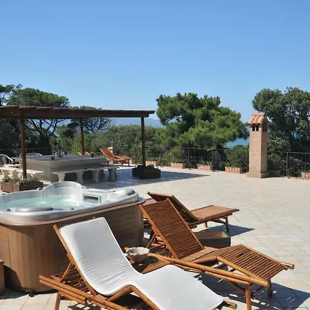 Villa Beauty And The Beach
